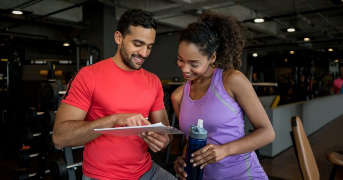 A PERSONAL TRAINER’S 4 STEP APPROACH TO ACHIEVING NEW YEAR’S RESOLUTIONS: