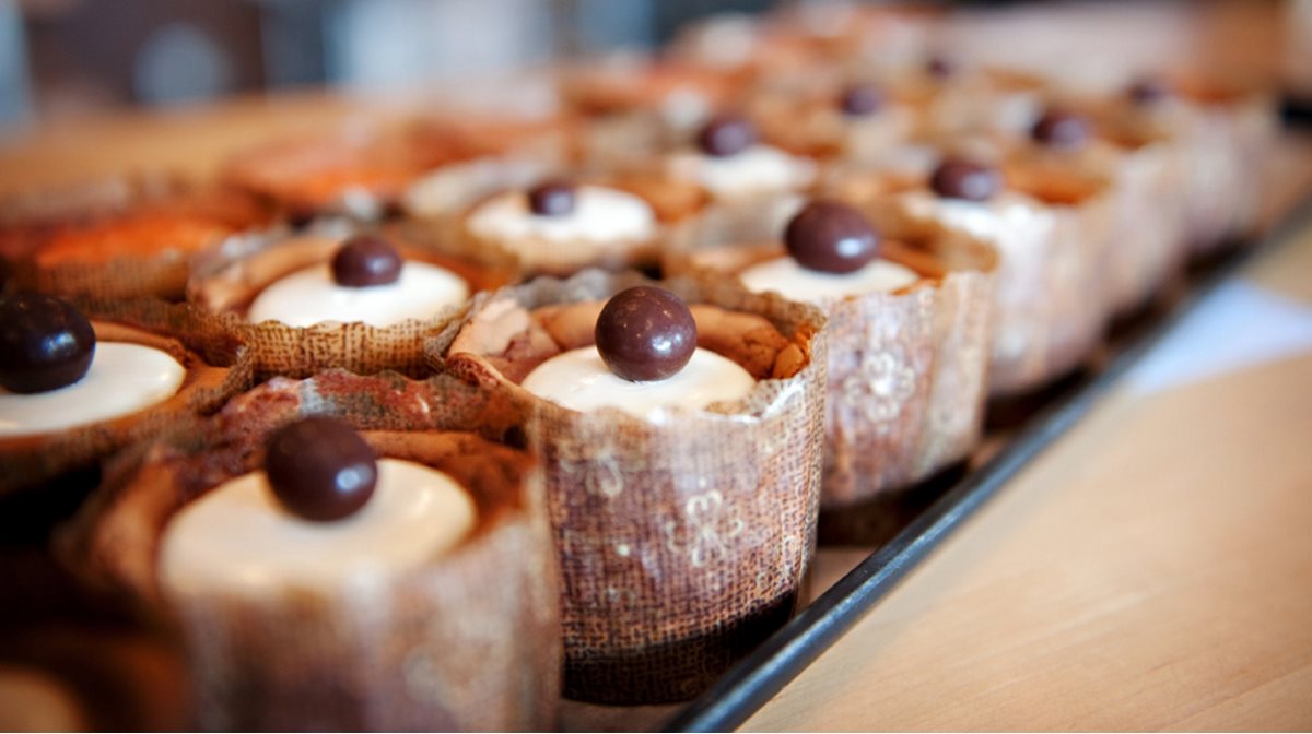 The benefits of overindulgence. (And the 4 key lessons that eating too much can teach you):