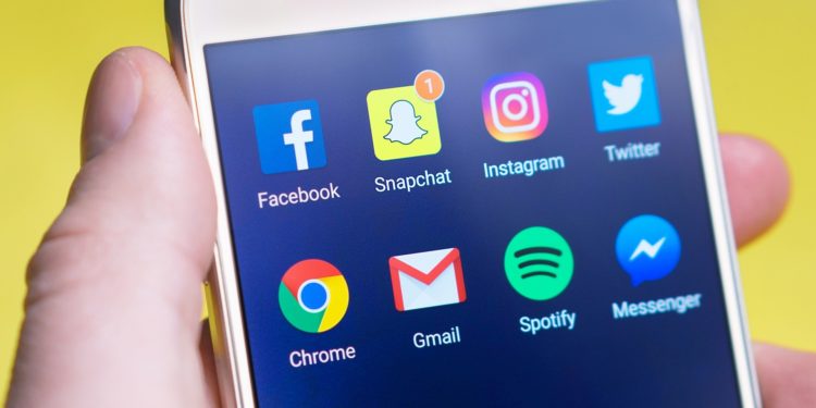 applications-apps-blur-533446-1-750x375