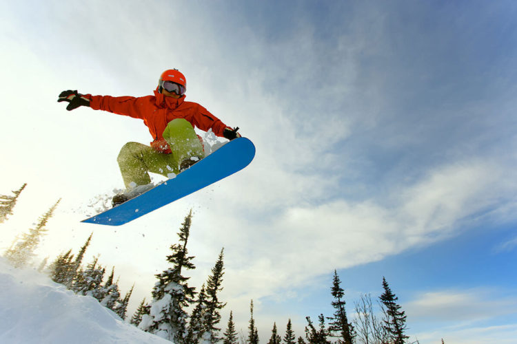 Snowboarder