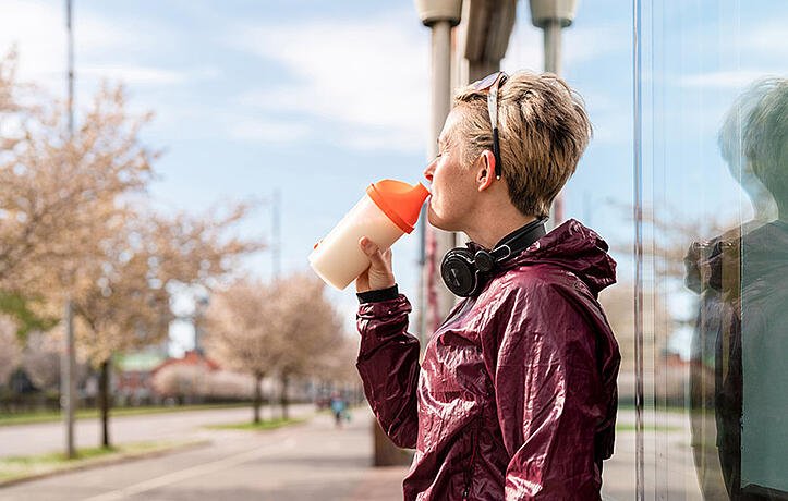 RESEARCH REVIEW: ADEQUATE DIETARY PROTEIN HAS ASSOCIATED BENEFITS FOR POSTMENOPAUSAL WOMEN (60-90 YEARS):
