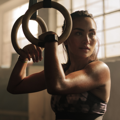 Fitness Education Online - Female Training Specialist